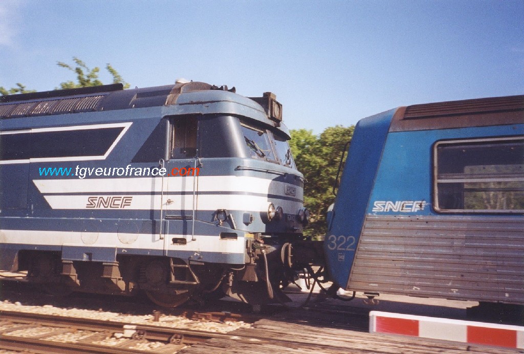 La BB 67482 en tête d'une rame réversible